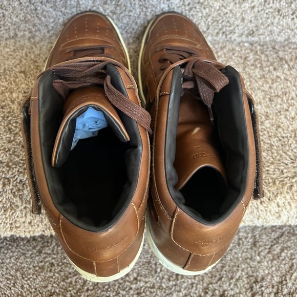 Tom Ford Men's Brown Leather Boots with Black Stripes - Picture 7 of 14